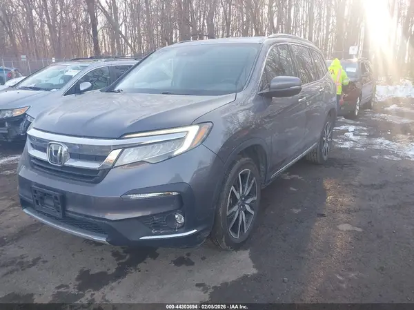 5FNYF6H98LB019439 2020 HONDA PILOT - Image 2