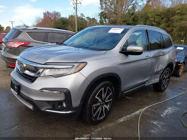 5FNYF6H98LB021823 2020 HONDA PILOT - Image 2