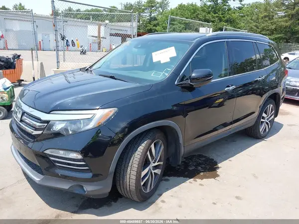 5FNYF6H99HB011504 2017 HONDA PILOT - Image 2