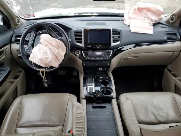 5FNYF6H99HB042042 2017 HONDA PILOT - Image 8