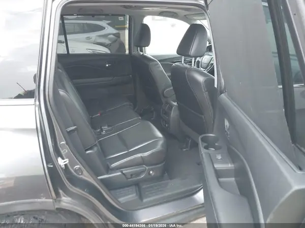 5FNYF6H99HB045278 2017 HONDA PILOT - Image 8