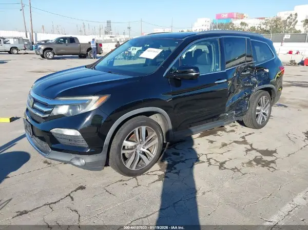 5FNYF6H99HB060122 2017 HONDA PILOT - Image 2