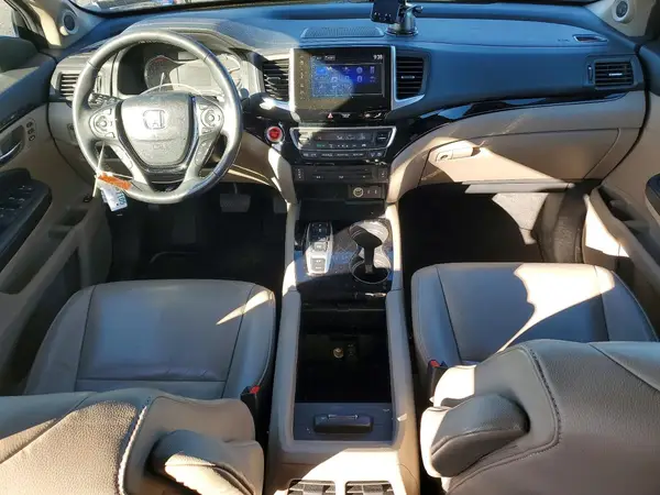 5FNYF6H99HB084534 2017 HONDA PILOT - Image 8