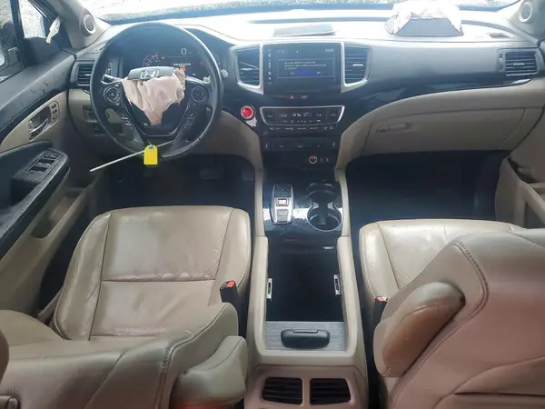 5FNYF6H99HB088552 2017 HONDA PILOT - Image 8