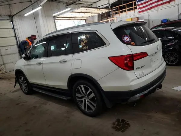 5FNYF6H99HB501893 2017 HONDA PILOT - Image 2