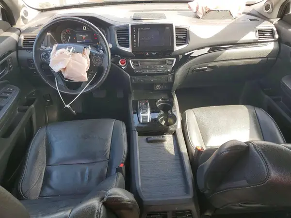 5FNYF6H99JB051846 2018 HONDA PILOT - Image 8