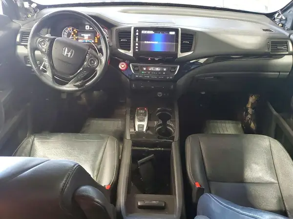 5FNYF6H99JB065696 2018 HONDA PILOT - Image 8
