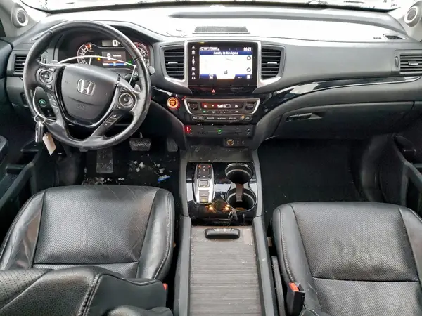 5FNYF6H99JB500054 2018 HONDA PILOT - Image 8