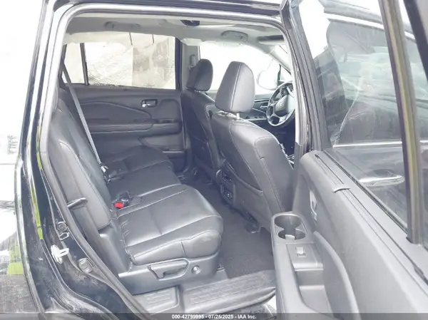 5FNYF6H99KB011820 2019 HONDA PILOT - Image 8