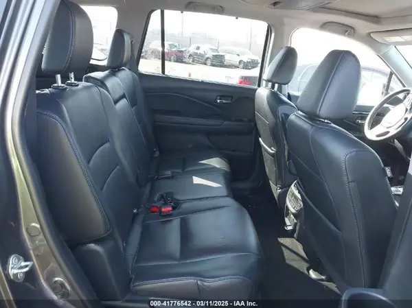 5FNYF6H99KB016869 2019 HONDA PILOT - Image 8
