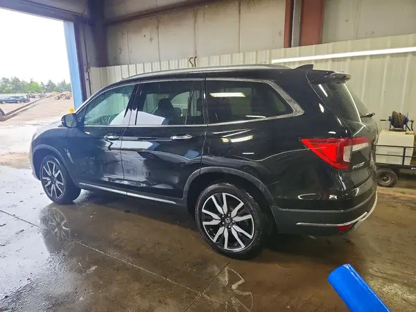 5FNYF6H99KB086615 2019 HONDA PILOT - Image 2