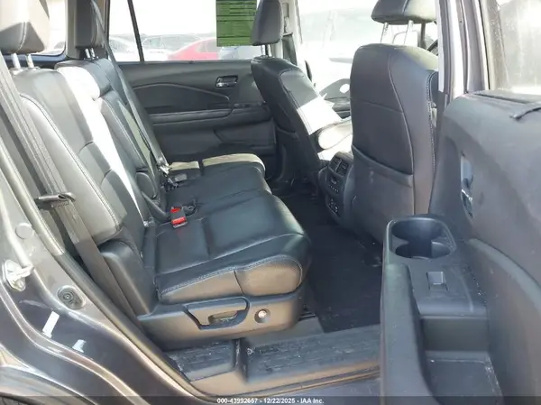 5FNYF6H9XGB047328 2016 HONDA PILOT - Image 8