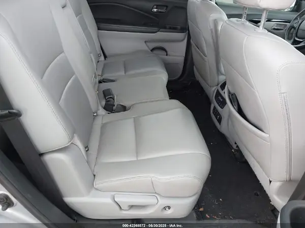 5FNYF6H9XGB058944 2016 HONDA PILOT - Image 8