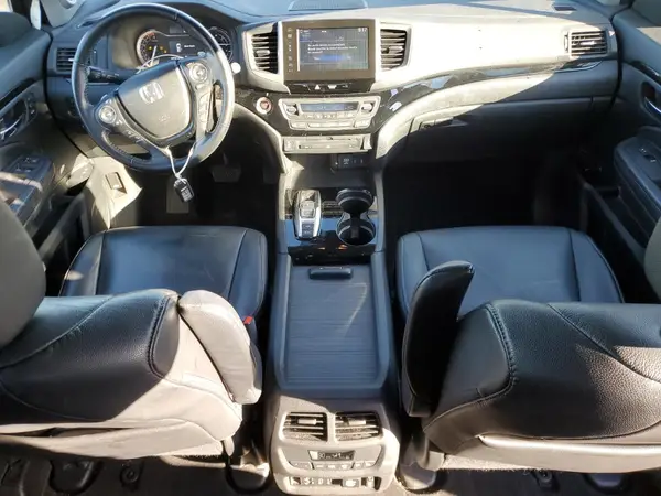 5FNYF6H9XGB106779 2016 HONDA PILOT - Image 8