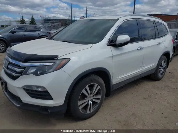 5FNYF6H9XGB505885 2016 HONDA PILOT - Image 2