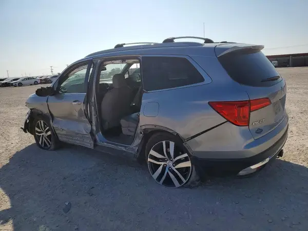 5FNYF6H9XHB009292 2017 HONDA PILOT - Image 2