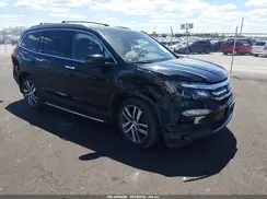 5FNYF6H9XHB017666 2017 HONDA PILOT