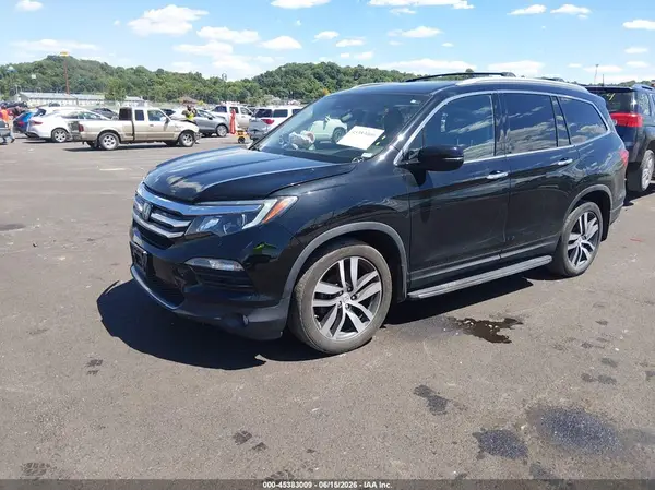 5FNYF6H9XHB017666 2017 HONDA PILOT - Image 2