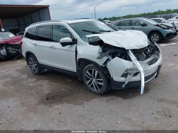 5FNYF6H9XHB034001 2017 HONDA PILOT - Image 1