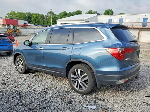 5FNYF6H9XHB052465 2017 HONDA PILOT - Image 2