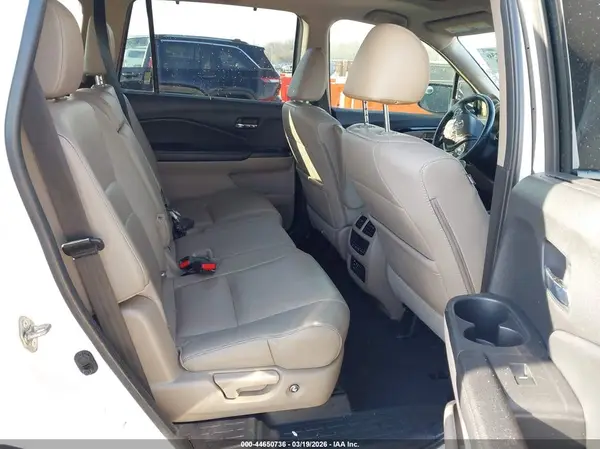 5FNYF6H9XHB056354 2017 HONDA PILOT - Image 8
