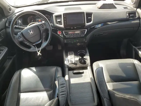 5FNYF6H9XHB056760 2017 HONDA PILOT - Image 8