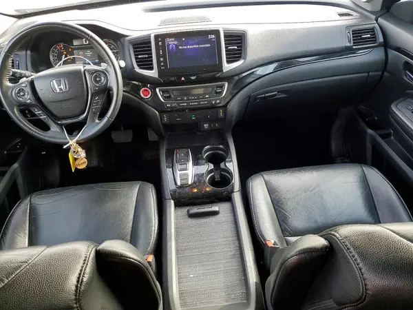 5FNYF6H9XHB064762 2017 HONDA PILOT - Image 8