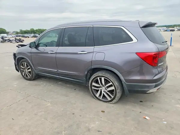 5FNYF6H9XHB077141 2017 HONDA PILOT - Image 2