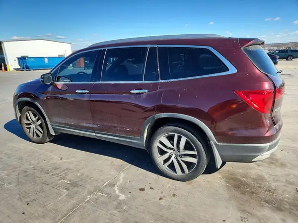 5FNYF6H9XHB086907 2017 HONDA PILOT - Image 2