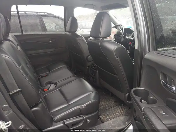 5FNYF6H9XJB009816 2018 HONDA PILOT - Image 8