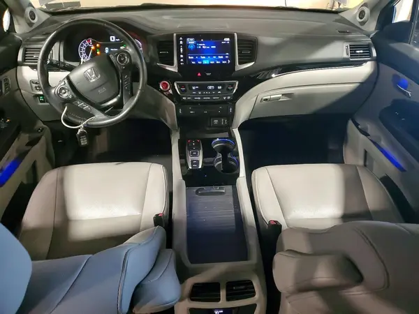 5FNYF6H9XJB039799 2018 HONDA PILOT - Image 8