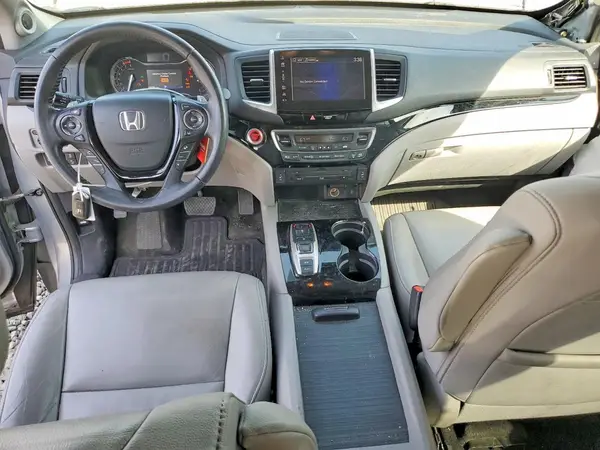 5FNYF6H9XJB056649 2018 HONDA PILOT - Image 8