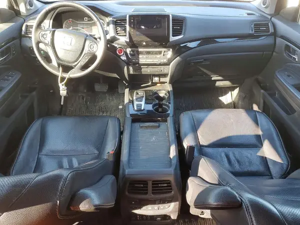 5FNYF6H9XJB505005 2018 HONDA PILOT - Image 8