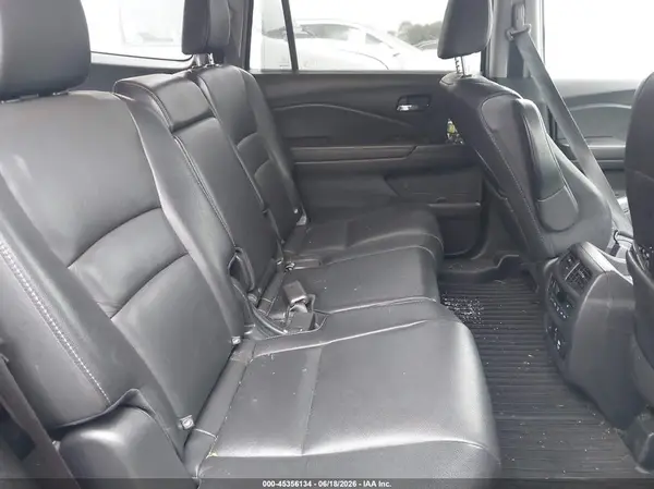 5FNYF6H9XKB023037 2019 HONDA PILOT - Image 8
