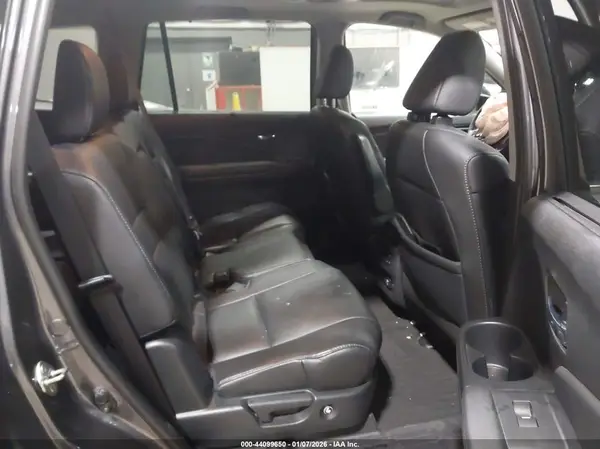 5FNYF6H9XKB053624 2019 HONDA PILOT - Image 8