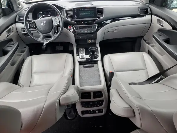 5FNYF6H9XKB059410 2019 HONDA PILOT - Image 8