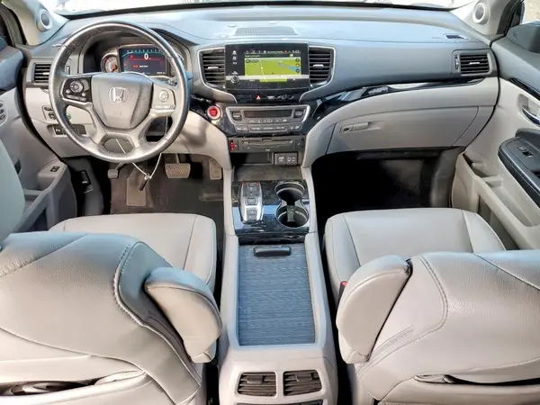 5FNYF6H9XKB074392 2019 HONDA PILOT - Image 8