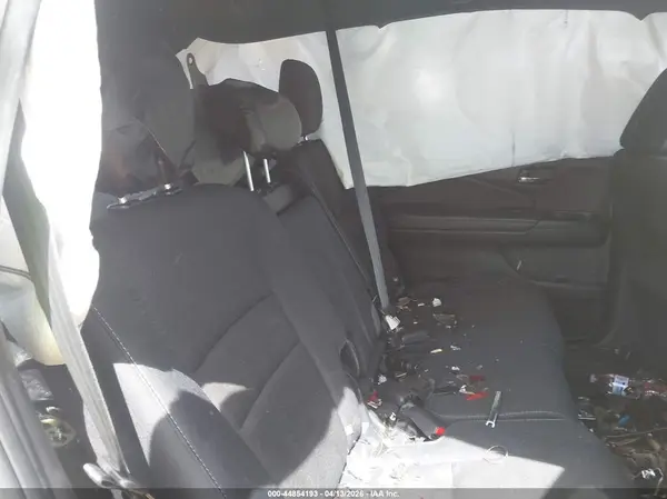 5FNYF7H20KB003162 2019 HONDA PASSPORT - Image 8