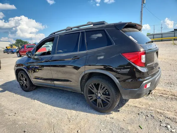 5FNYF7H20KB005266 2019 HONDA PASSPORT - Image 2