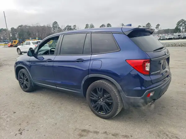 5FNYF7H20LB004118 2020 HONDA PASSPORT - Image 2
