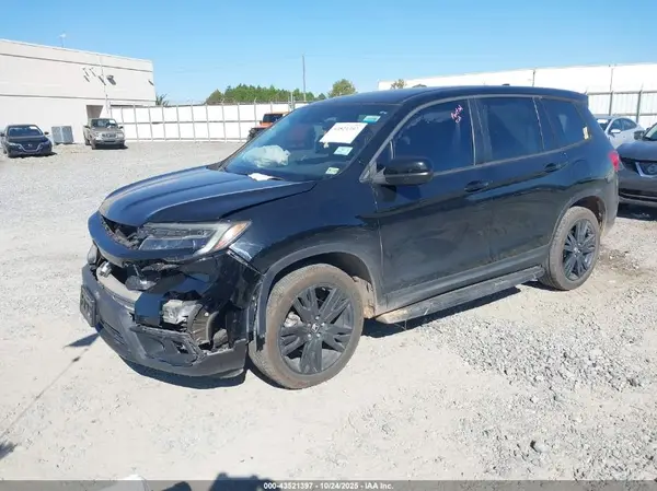 5FNYF7H21KB012081 2019 HONDA PASSPORT - Image 2