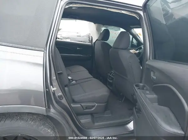 5FNYF7H23KB000613 2019 HONDA PASSPORT - Image 8