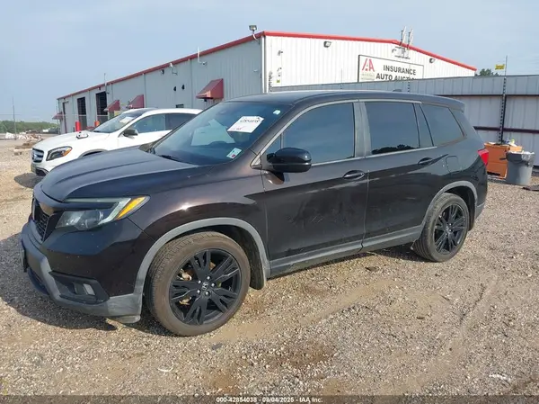 5FNYF7H23KB007125 2019 HONDA PASSPORT - Image 2