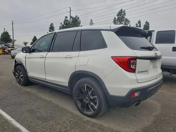 5FNYF7H25KB006431 2019 HONDA PASSPORT - Image 2