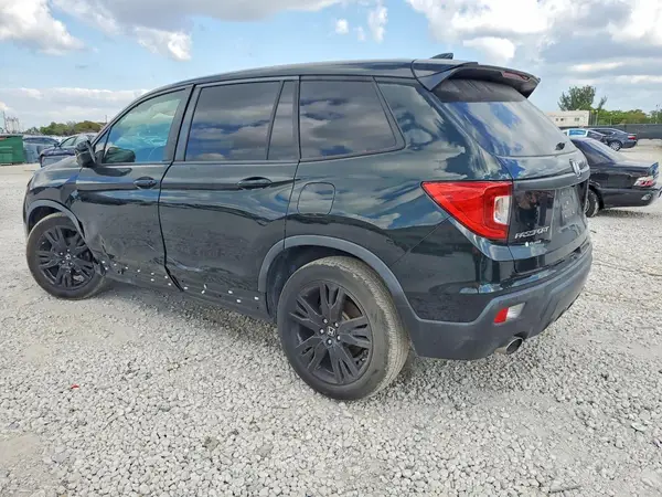 5FNYF7H27KB008388 2019 HONDA PASSPORT - Image 2