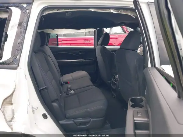 5FNYF7H27MB015442 2021 HONDA PASSPORT - Image 8