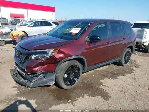 5FNYF7H28KB005032 2019 HONDA PASSPORT - Image 2