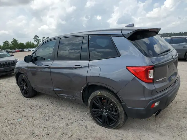 5FNYF7H28LB000298 2020 HONDA PASSPORT - Image 2