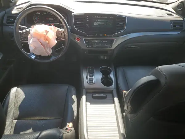 5FNYF7H50KB004838 2019 HONDA PASSPORT - Image 8
