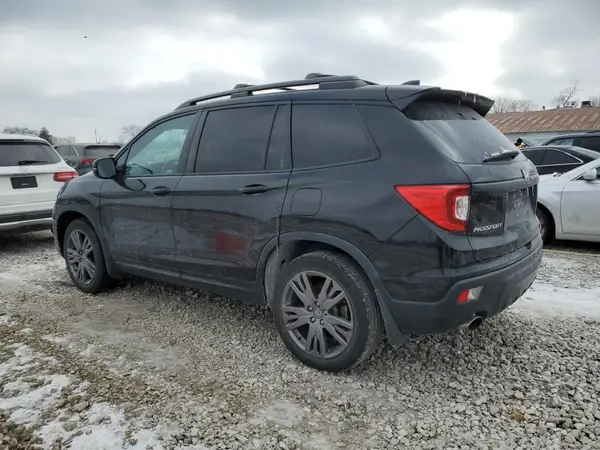 5FNYF7H50KB011921 2019 HONDA PASSPORT - Image 2